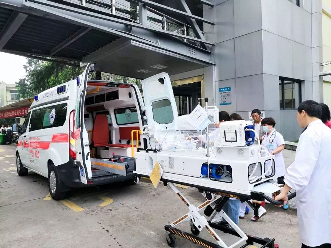 大方县长短途救护车转院
